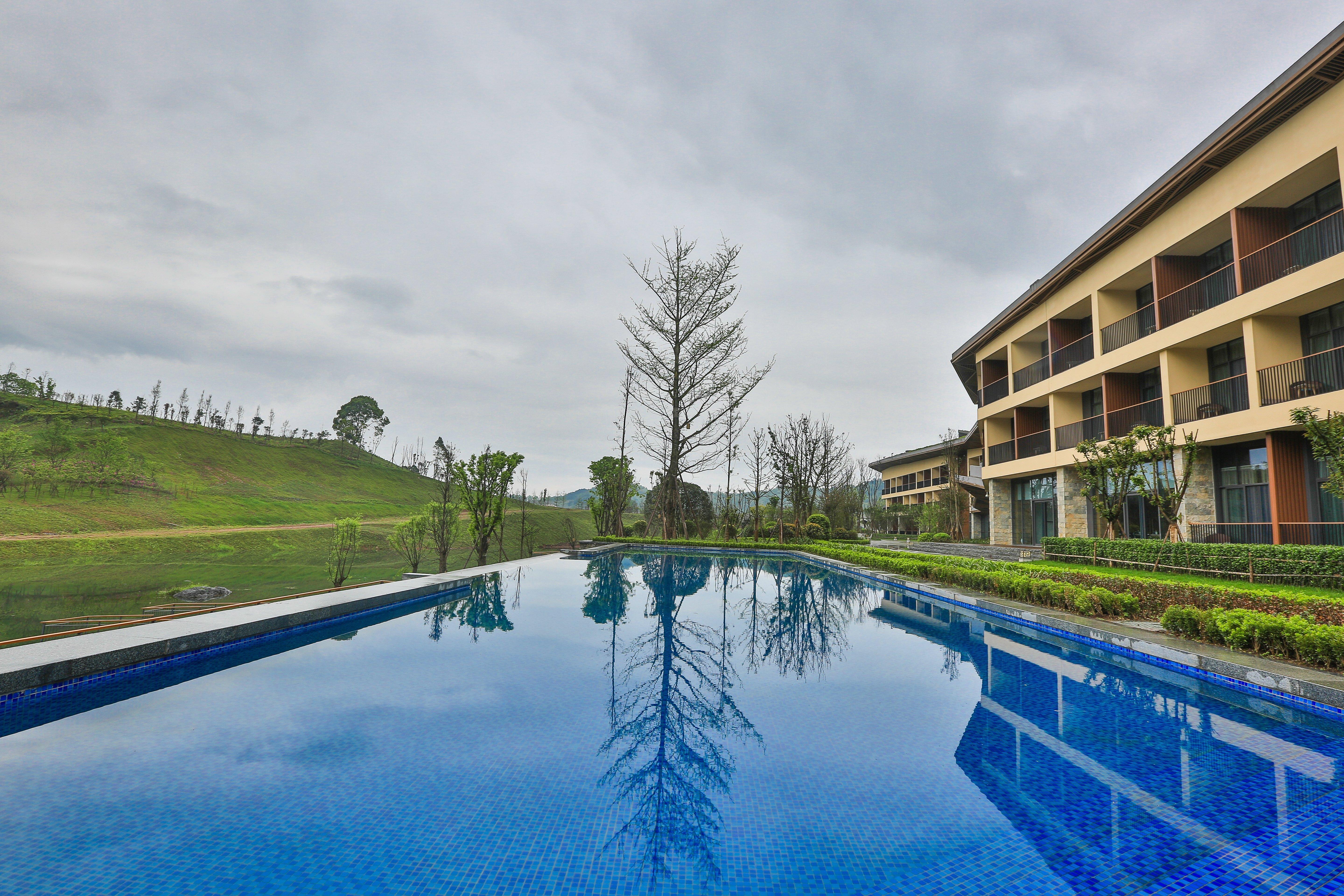 Holiday Inn Express Emei Mountain By Ihg Emeishan Exterior foto