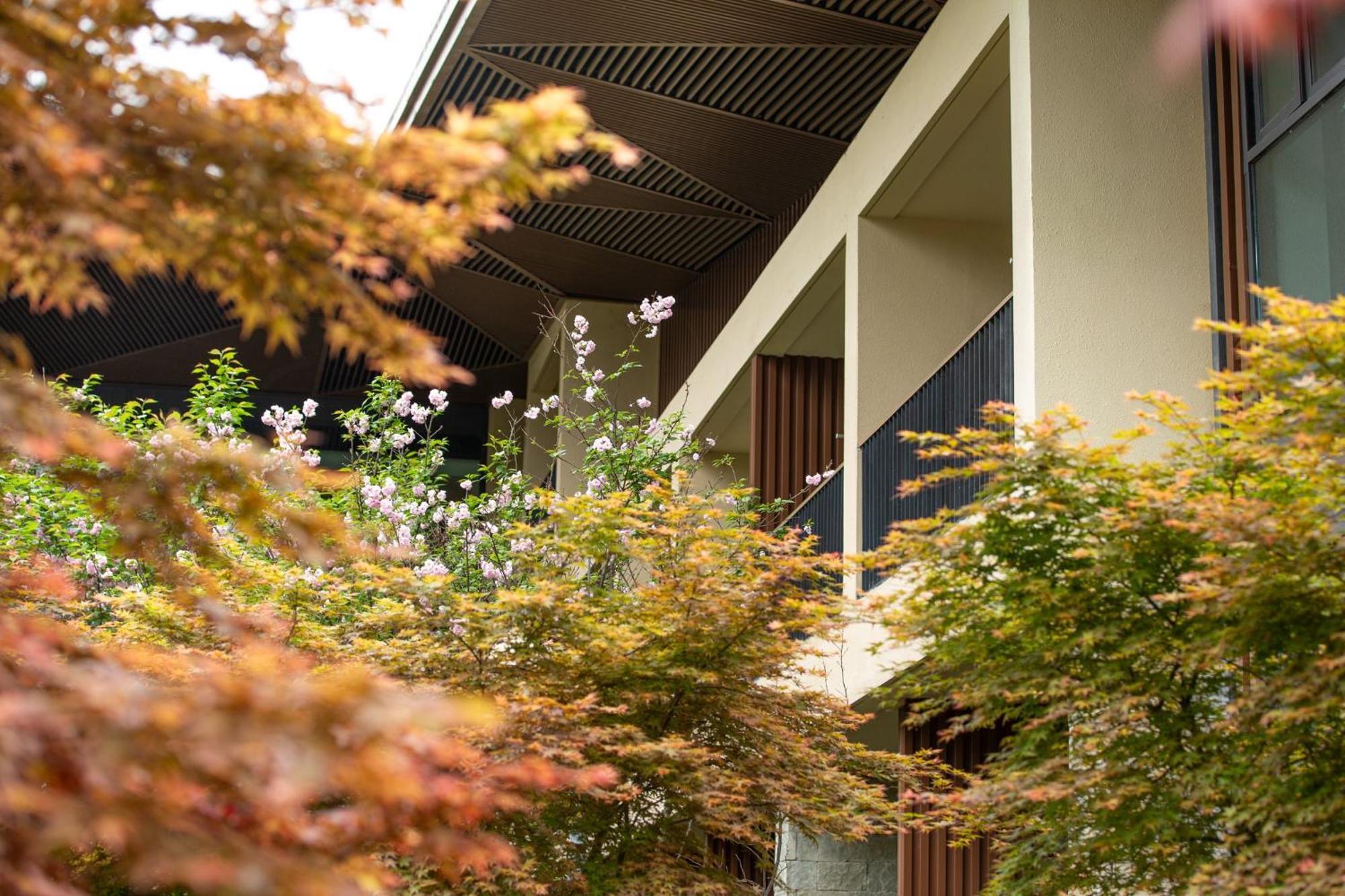 Holiday Inn Express Emei Mountain By Ihg Emeishan Exterior foto